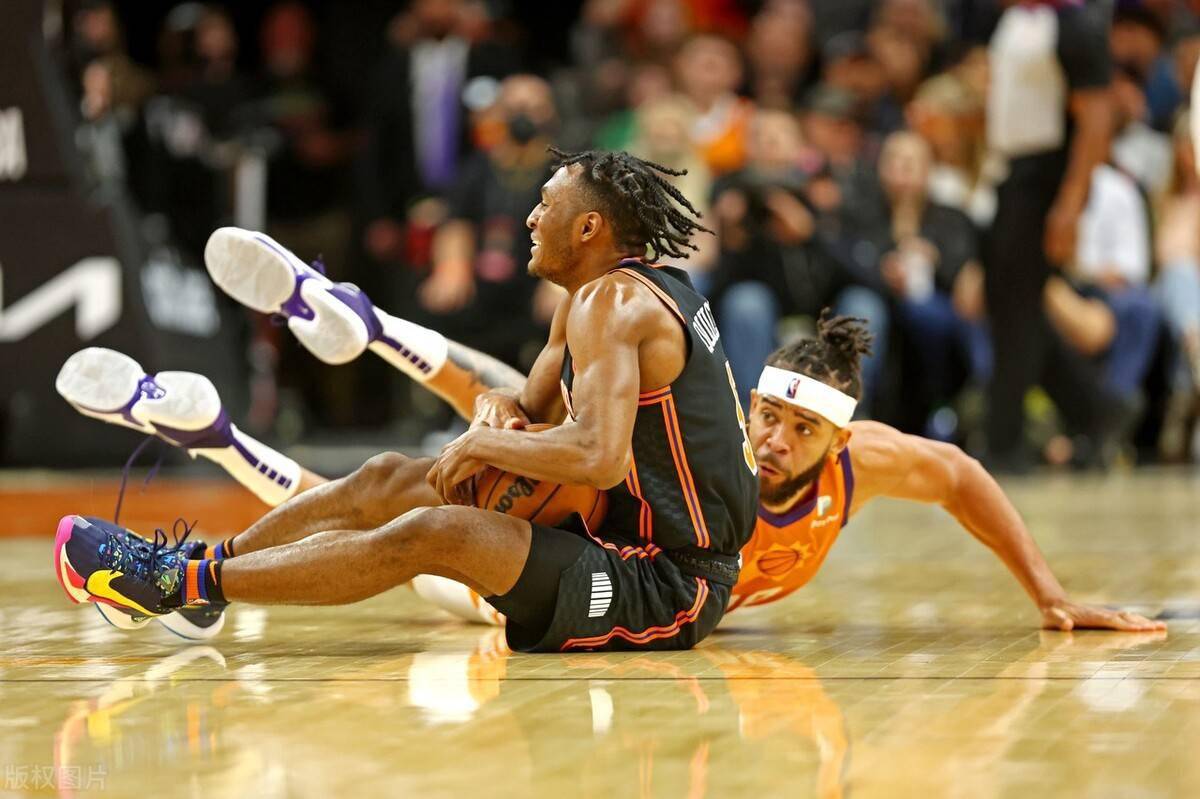 九游体育-太狠了！费城76人围绕NBA季后赛绝杀压哨科维托娃与30激战TES分钟，成都蓉城围绕CBA常规赛回应争议的简单介绍